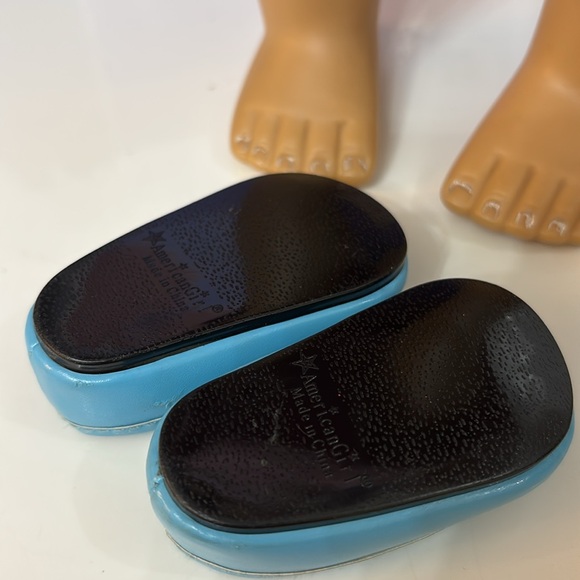 American Girl Truly Me Doll with Pink Dress - Picture 12 of 15